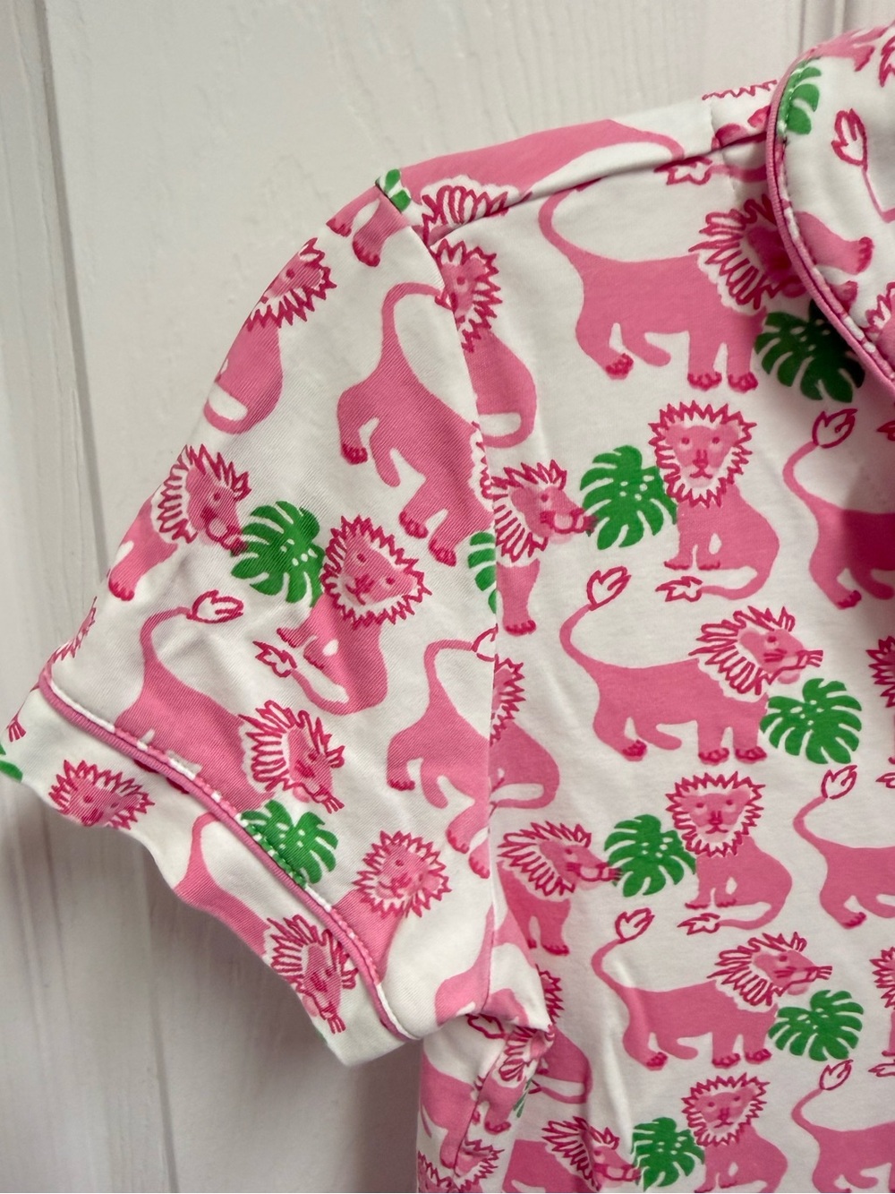 Roller Rabbit Pink Lion Pajama Top - Picture 6 of 9